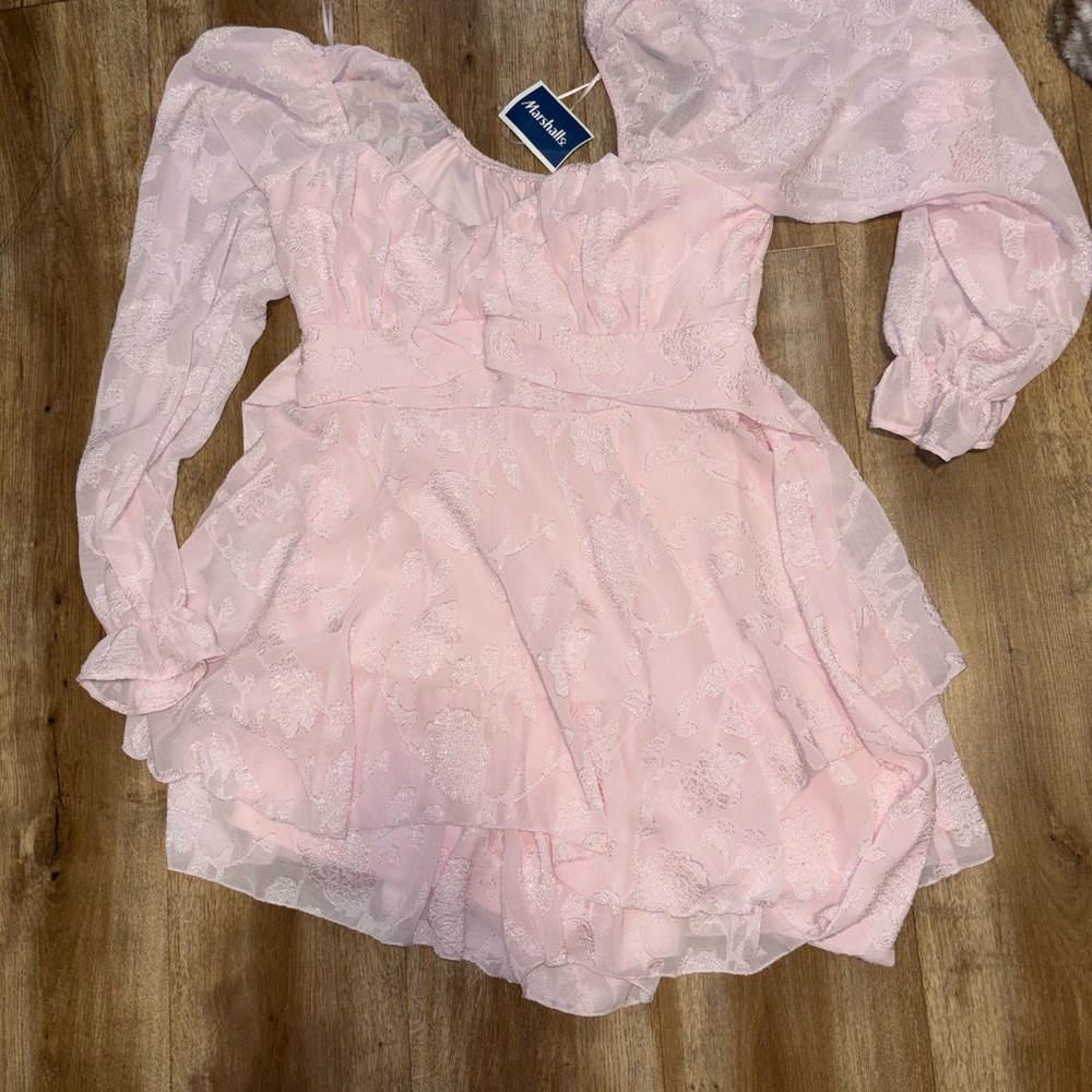 Pink Lace romper with Puff Sleeves